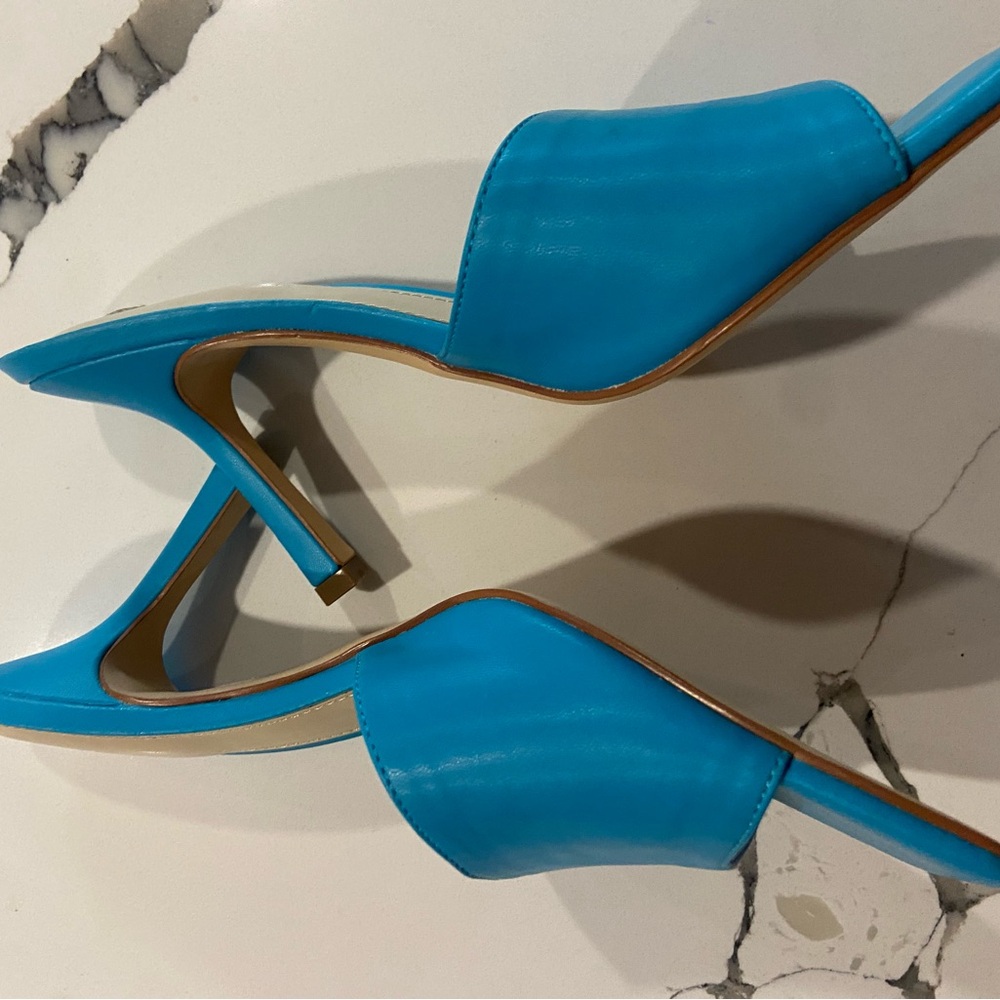 Marc Fisher Heel Sandals Size 9.5 - image 2